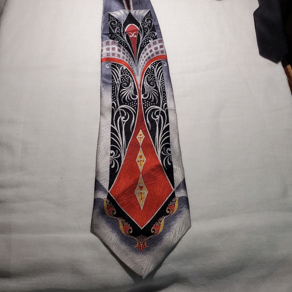 Enrico Venturi Art Deco Red/Gray/Black Men's Silk Tie Quiet Luxury Old Money